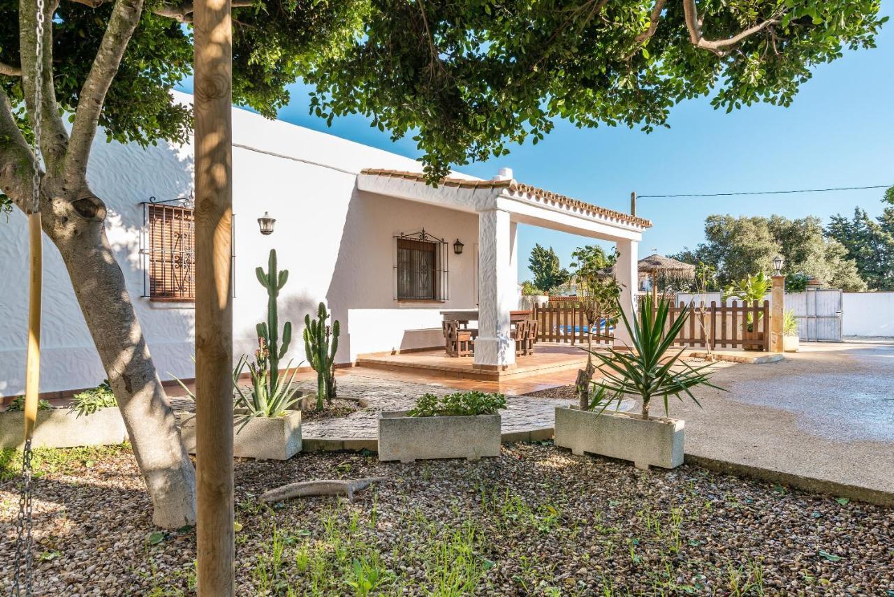 הוילה קוניל דה לה פרונטרה La Casa Del Estanque מראה חיצוני תמונה