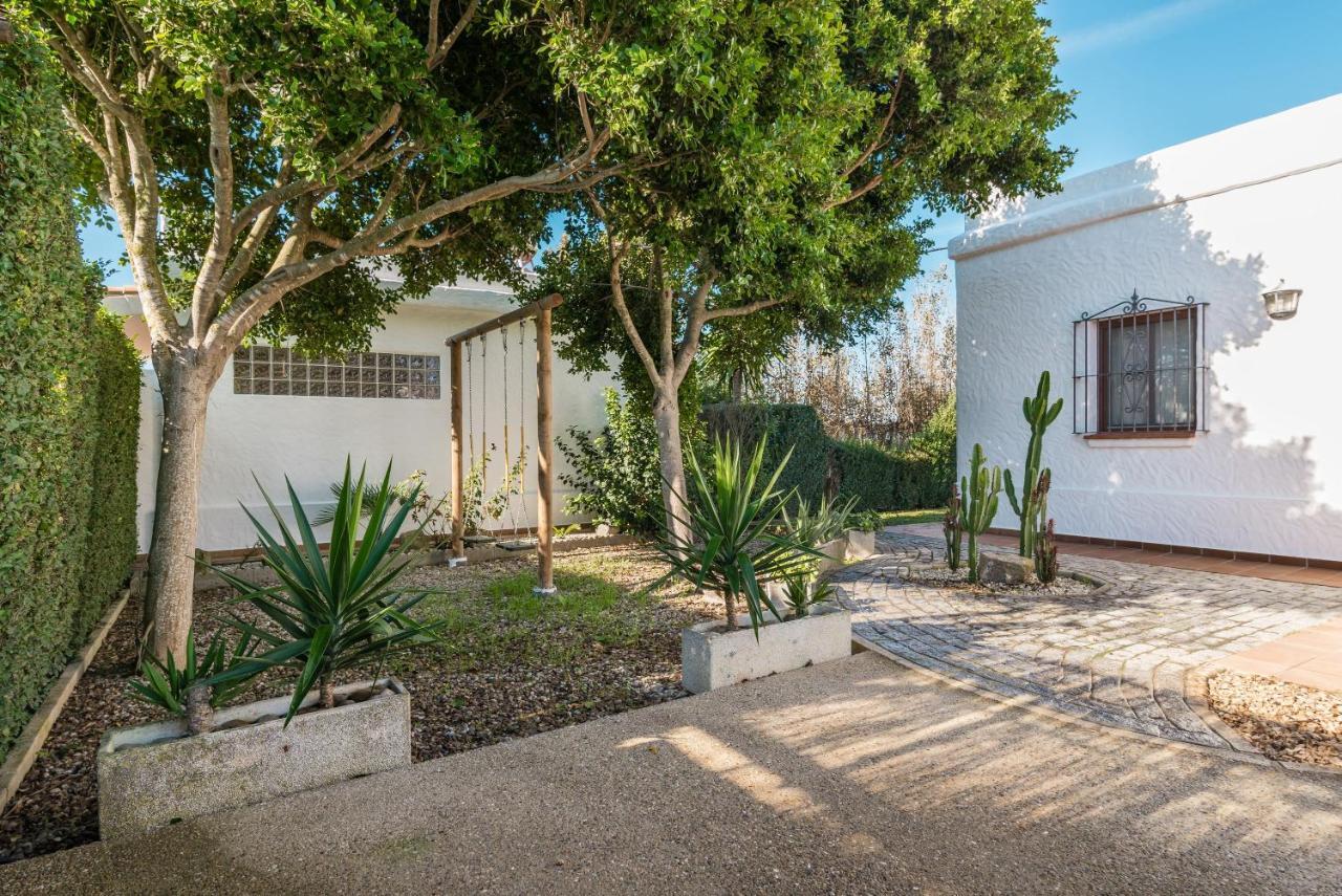 הוילה קוניל דה לה פרונטרה La Casa Del Estanque מראה חיצוני תמונה